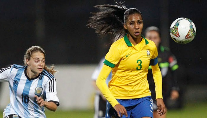 Bruna Soares