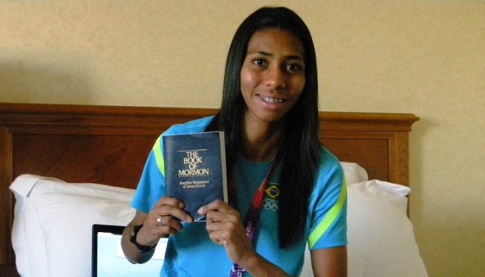 Bruna Soares